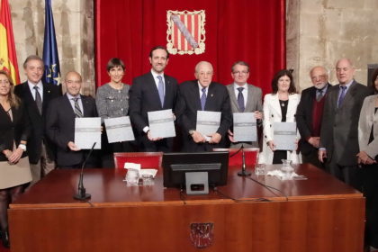Comision 300 aniversario cierre web2