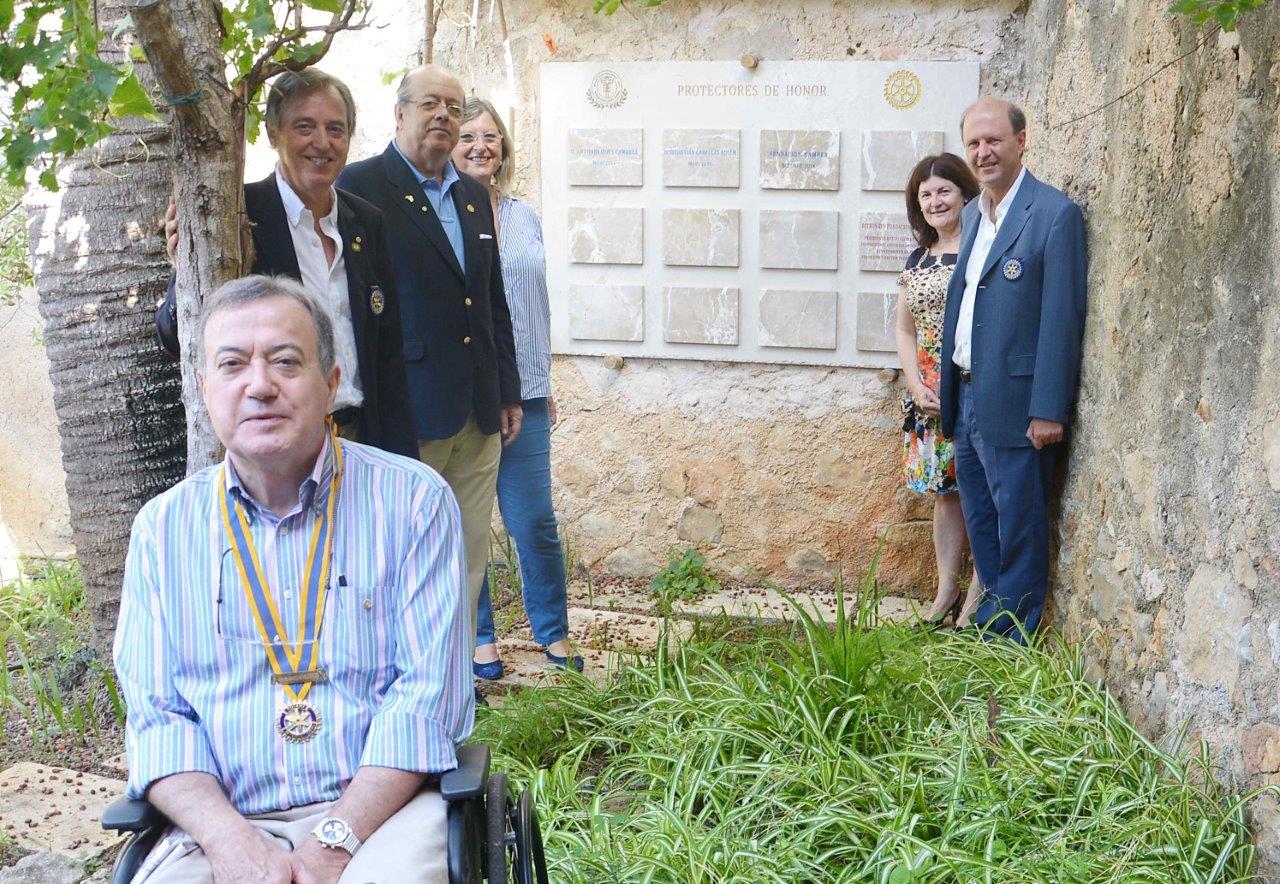 G J E R  cati Pilar Junip jardin
